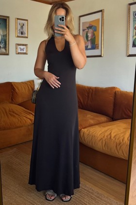 KAHVE BOYUNDAN GEÇMELİ ELBİSE - Kahve