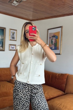 EKRU ÖRGÜ DESENLİ YELEK - Ekru